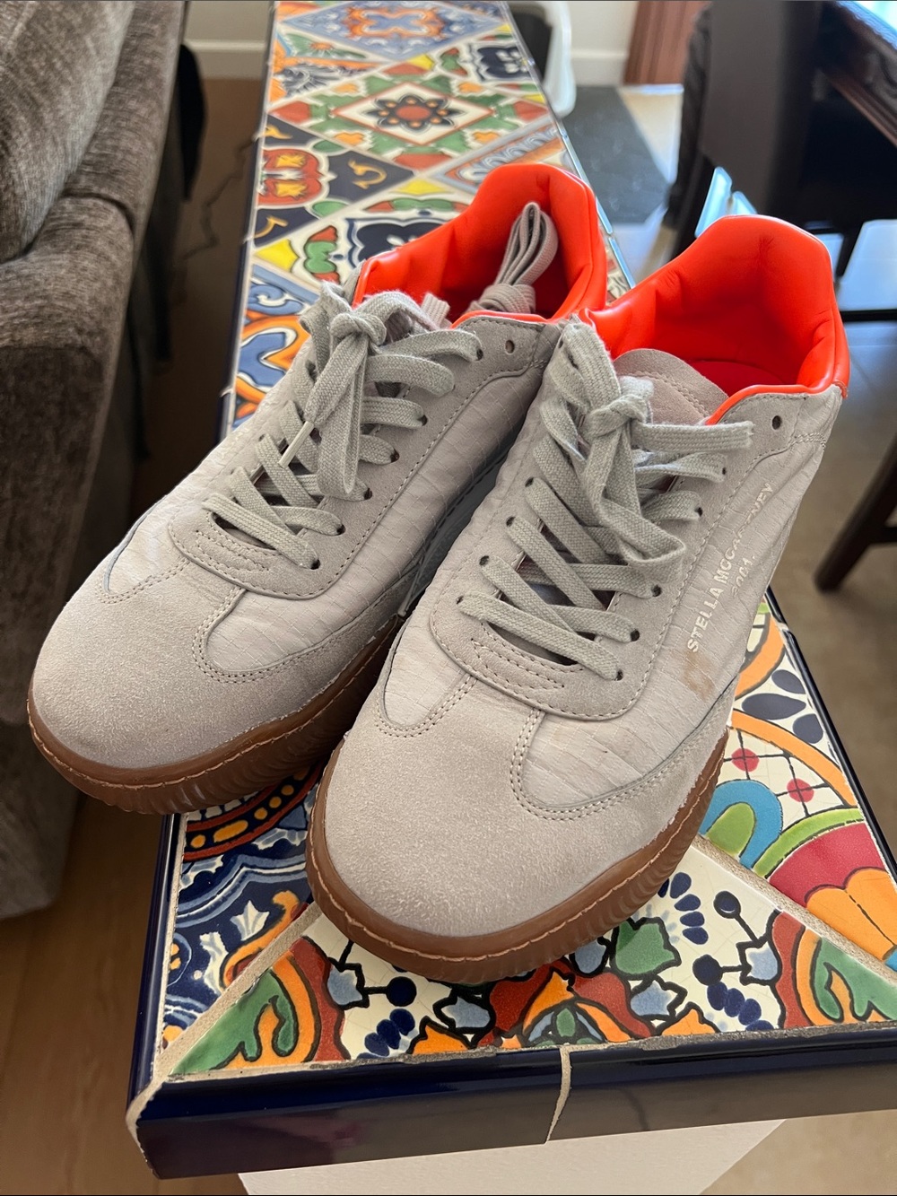 Runner Loop / Loop Lace-up Sneakers